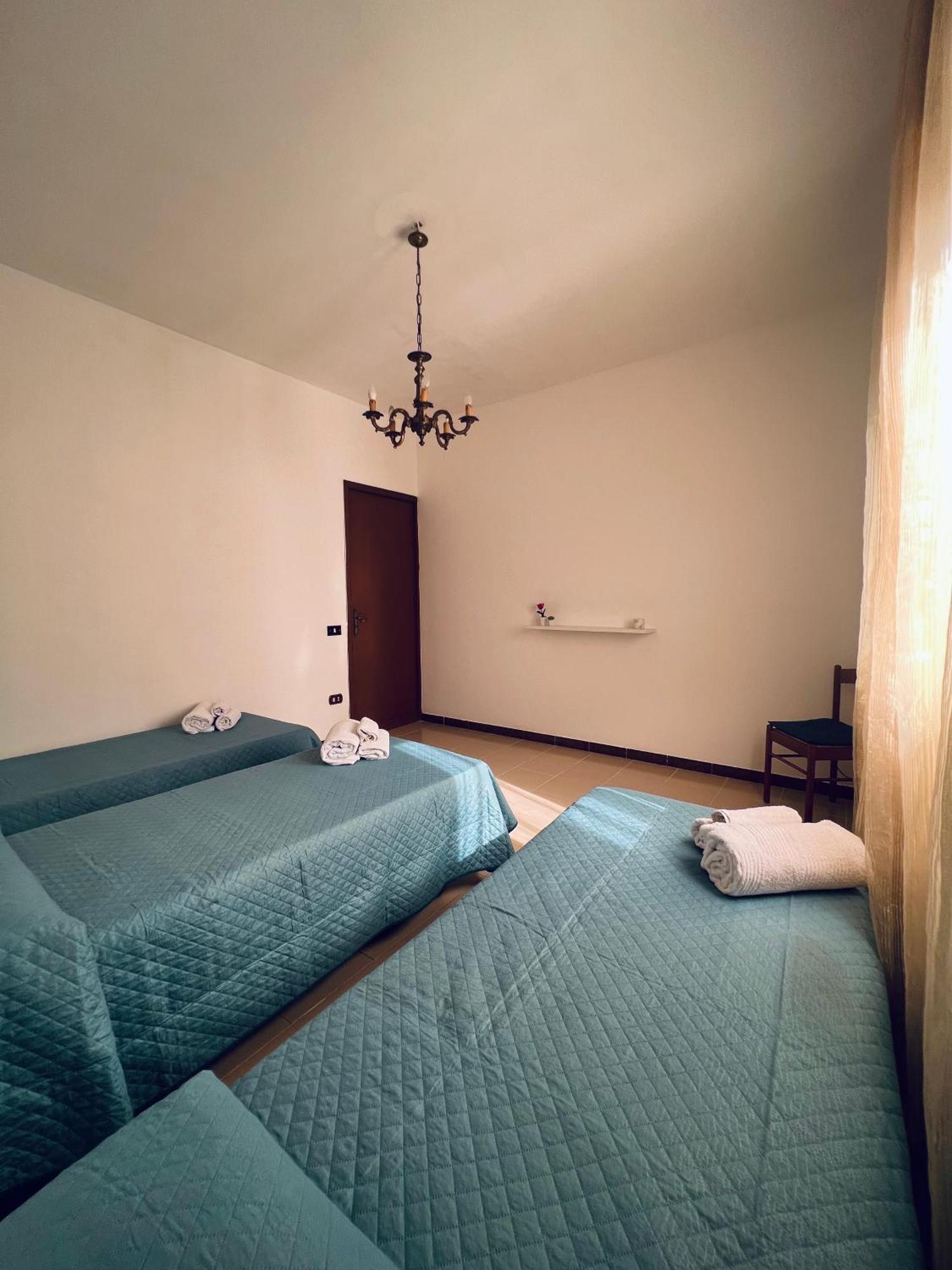 Sun House Apartment Palermo Exterior photo